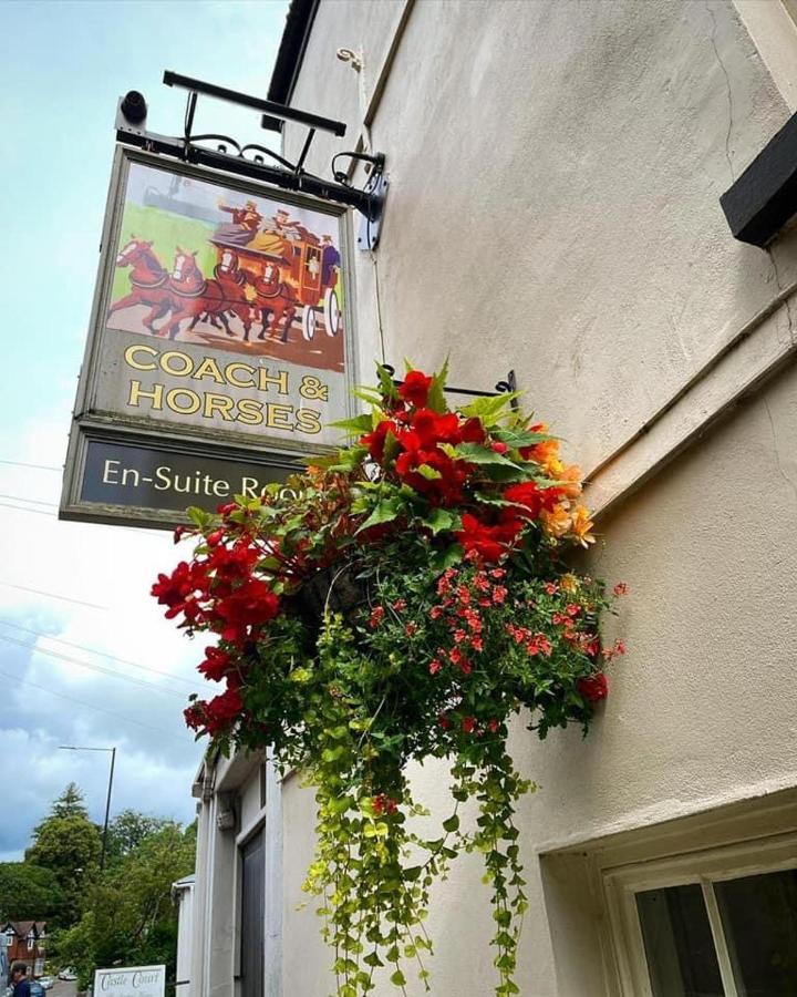 The Coach And Horses Inn Chepstow Εξωτερικό φωτογραφία