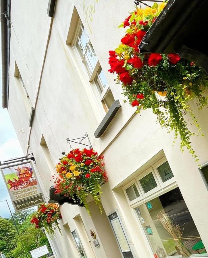 The Coach And Horses Inn Chepstow Εξωτερικό φωτογραφία