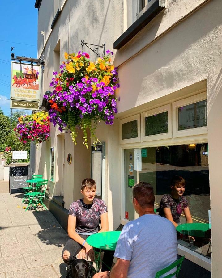 The Coach And Horses Inn Chepstow Εξωτερικό φωτογραφία
